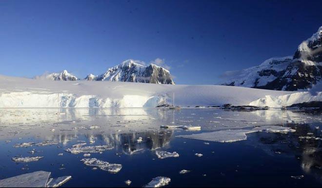 Santa Maria Australis - In Antarctica at last &copy;  SW